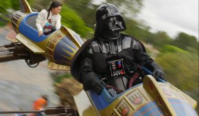 Darth Vader Disneyland
