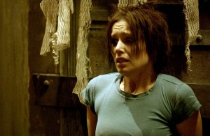 Saw-II-shawnee-smith-15116028-2560-1667