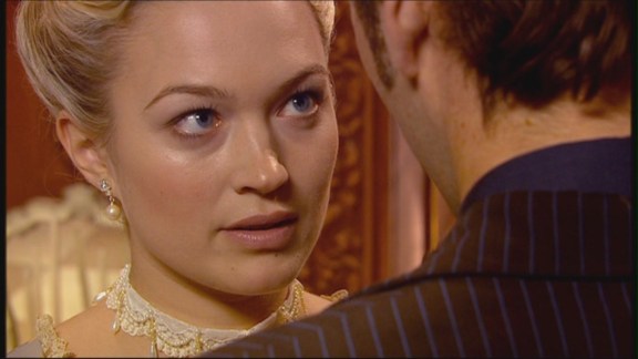 The Girl in the Fireplace 3