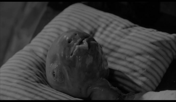 Eraserhead (1977).avi_snapshot_00.31.33_[2013.12.01_19.44.34]