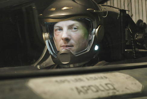 Battlestar-Jamie-Bamber14