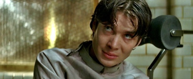 Jonathan-Crane-batman-begins-11593981-1022-420