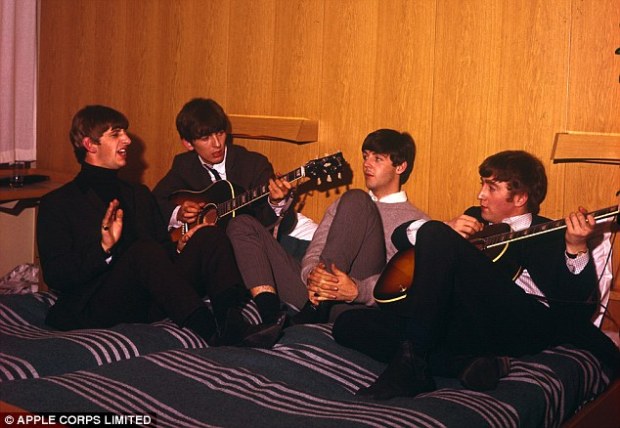 37142c0200000578-0-image-a-13_1470960823226