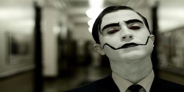 artworks-000036679043-pf992a-crop-600x300