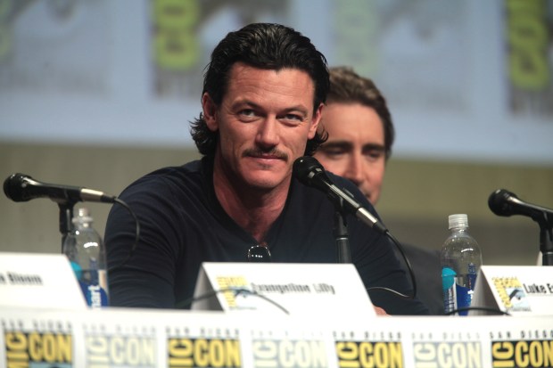 Luke_Evans_Wolverine_XMen.jpg