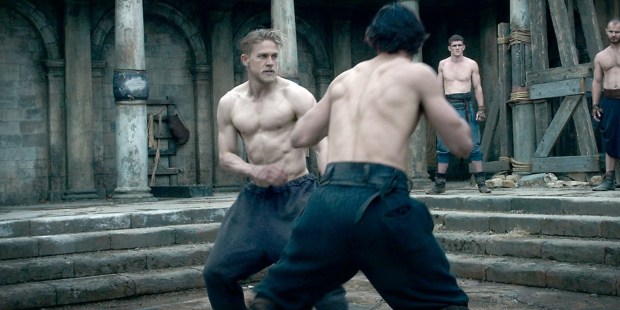 Charlie-Hunnam-fighting-in-King-Arthur-Legend-of-the-Sword