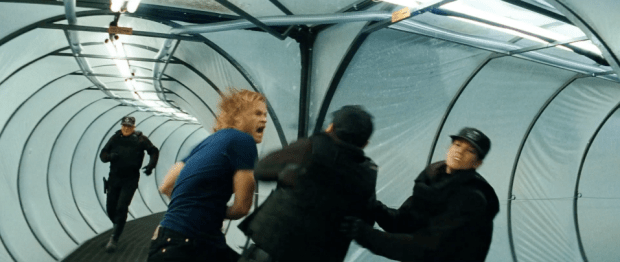 1556602-4_trying_to_escape