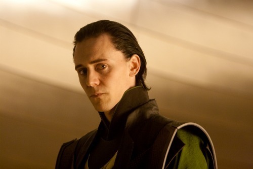 Loki-loki-thor-2011-21916692-500-333